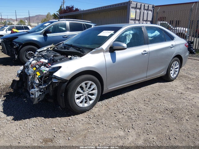 صورة 2 لـ 2015 Toyota CAMRY LE
