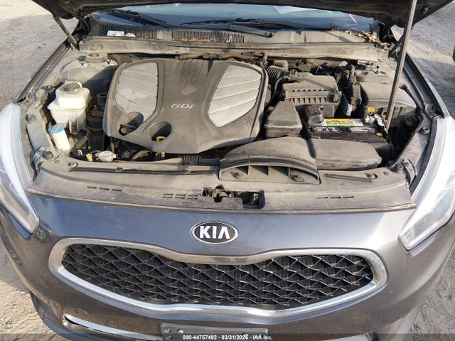 KIA CADENZA PREMIUM - 10
