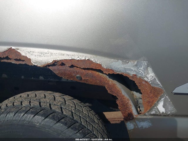 CHEVROLET SILVERADO 1500 LS - 6