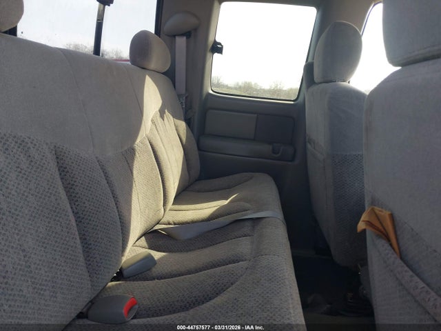 CHEVROLET SILVERADO 1500 LS - 8