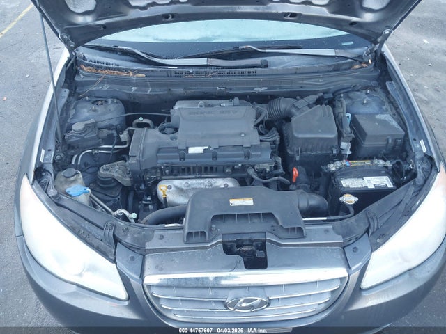 HYUNDAI ELANTRA SE - 10