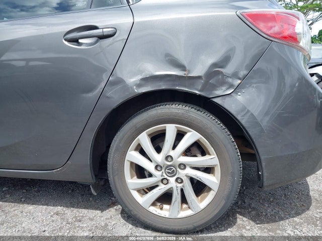 صورة 6 لـ 2013 Mazda MAZDA3 I TOURING