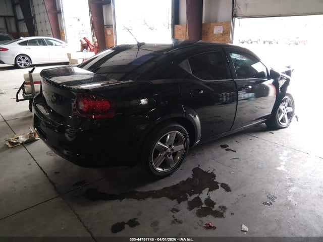 DODGE AVENGER LUX - 4