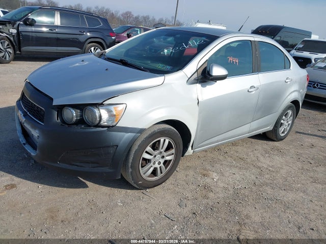 CHEVROLET SONIC LT AUTO - 2