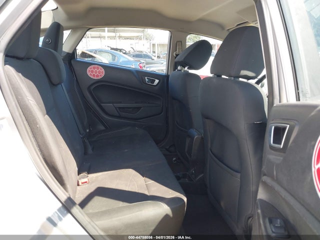 صورة 8 لـ 2015 FORD FIESTA SE