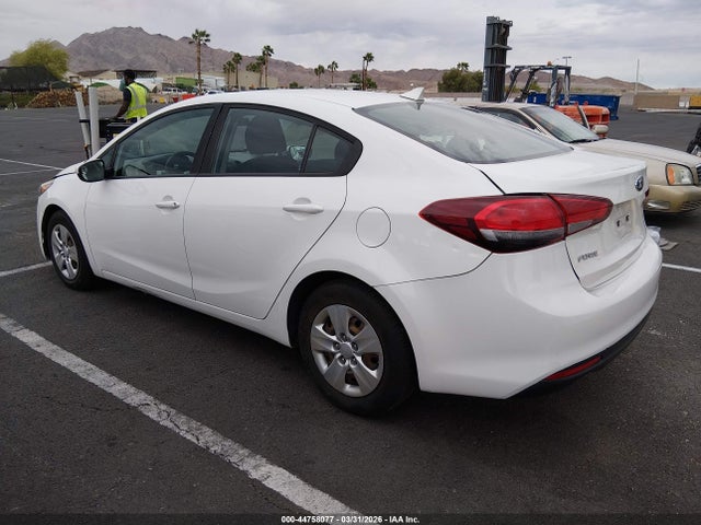 2018 KIA FORTE LX — миниатюра 14