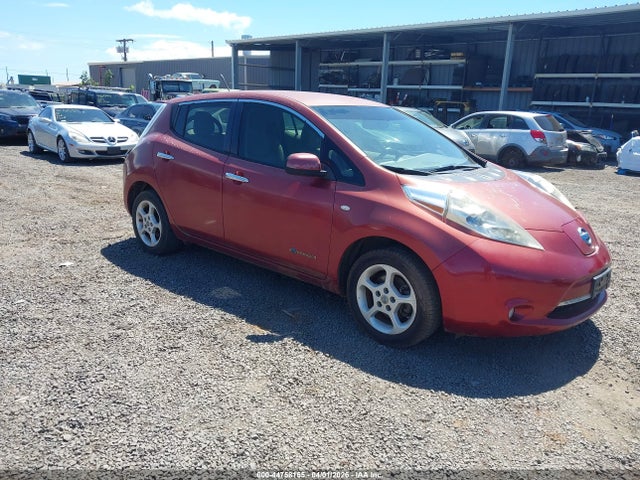 2011 NISSAN LEAF SL