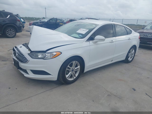 FORD FUSION SE - 2