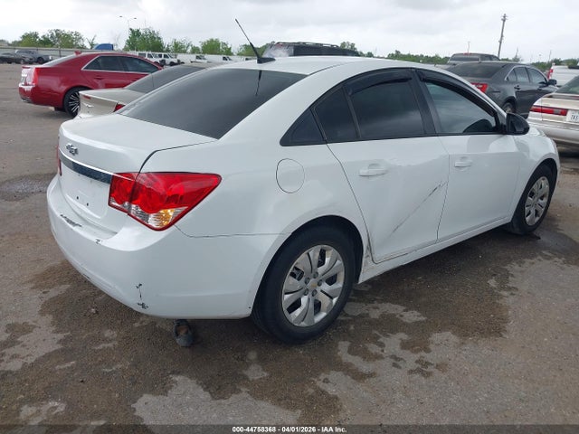 CHEVROLET CRUZE LS AUTO - 4