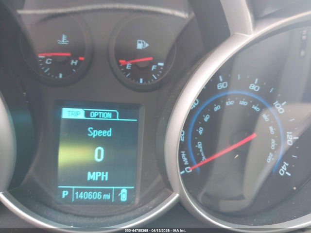 CHEVROLET CRUZE LS AUTO - 7