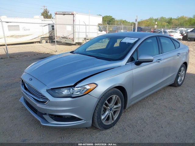FORD FUSION SE - 2