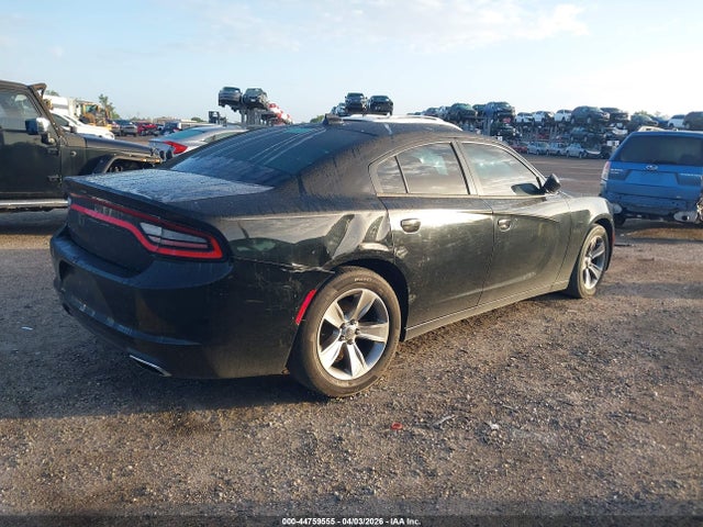 DODGE CHARGER SXT - 4