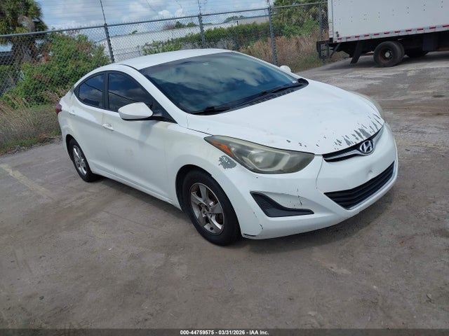 HYUNDAI ELANTRA SE - 1