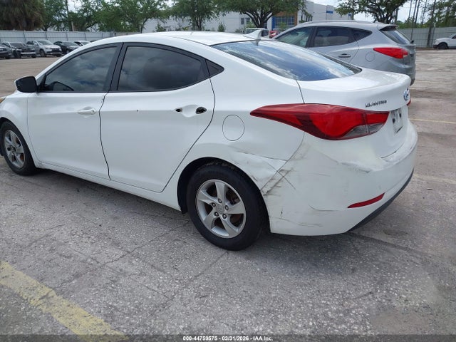 HYUNDAI ELANTRA SE - 6