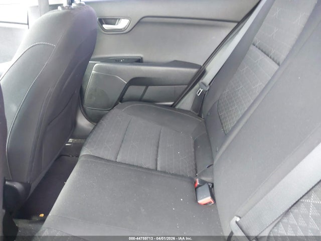 KIA RIO S - 8