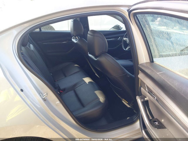 صورة 8 لـ 2022 Mazda MAZDA3 2.5 TURBO