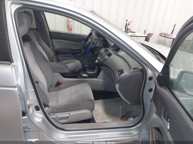 HONDA ACCORD 2.4 LX - 5