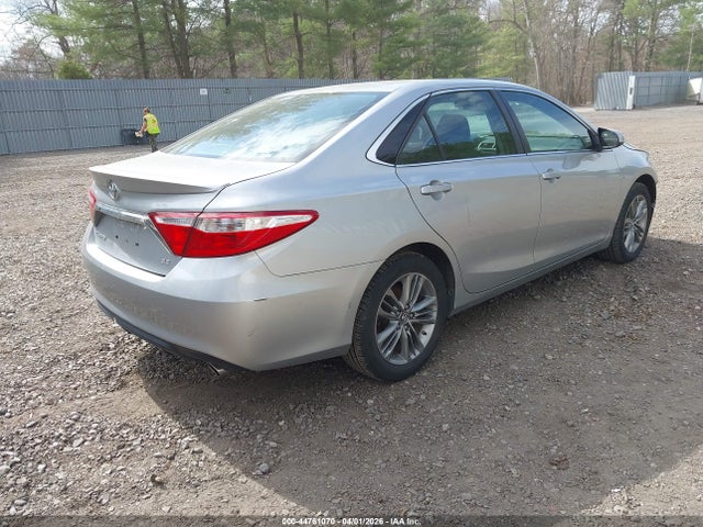 TOYOTA CAMRY - 4