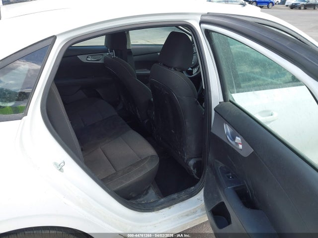KIA FORTE - 8