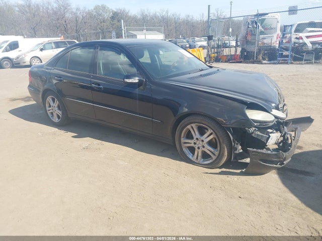 MERCEDES-BENZ E-CLASS - 1