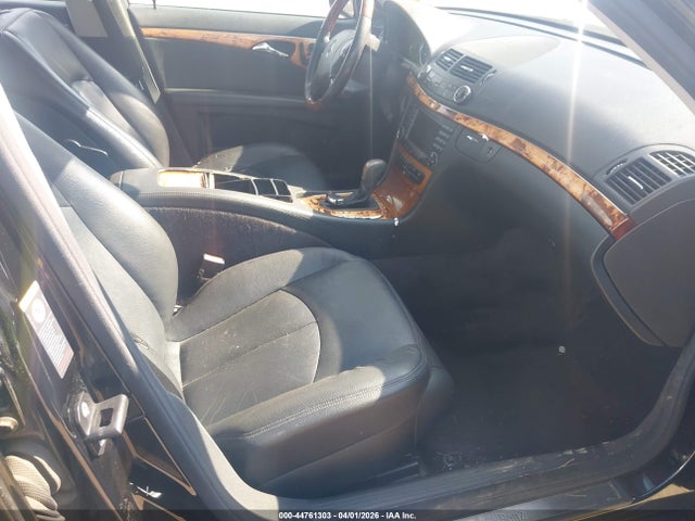MERCEDES-BENZ E-CLASS - 5