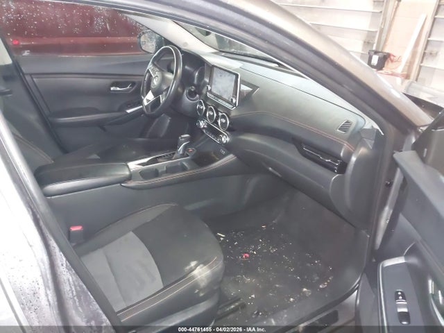 2022 Nissan SENTRA SR XTRONIC CVT — фото 5