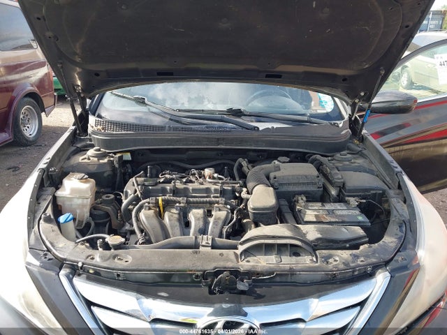 HYUNDAI SONATA SE - 10