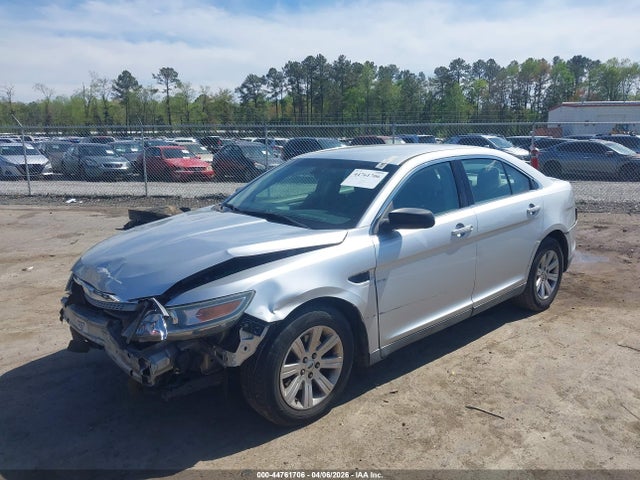 FORD TAURUS SE - 2