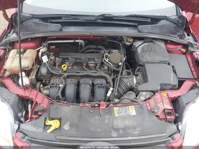 FORD FOCUS SE - 10