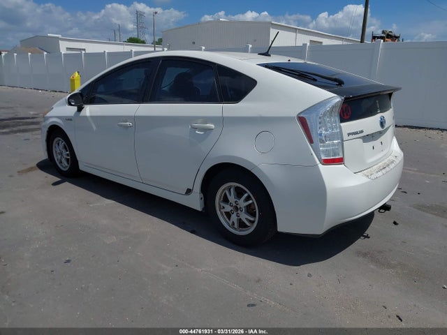 TOYOTA PRIUS - 3