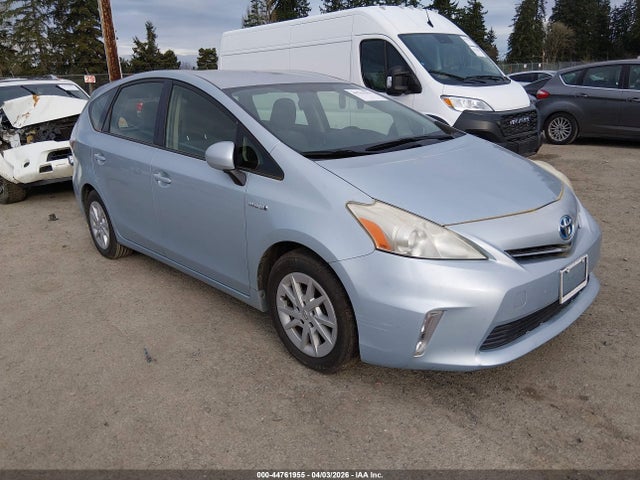 صورة 1 لـ 2012 Toyota PRIUS V THREE