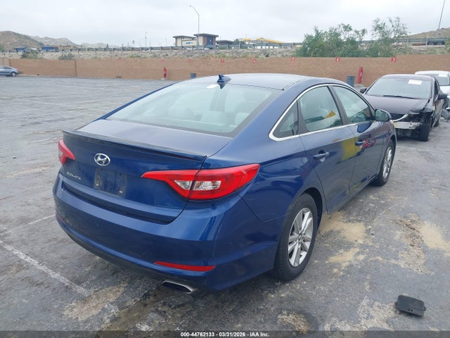 HYUNDAI SONATA SE - 4