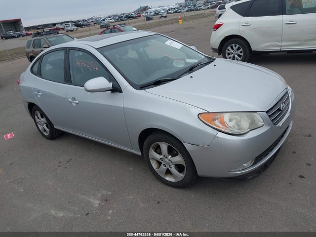 HYUNDAI ELANTRA SE - 1