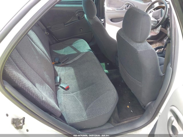 CHEVROLET CAVALIER LS - 8