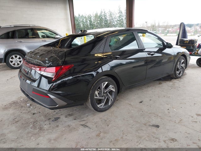 HYUNDAI ELANTRA SEL SPORT - 4