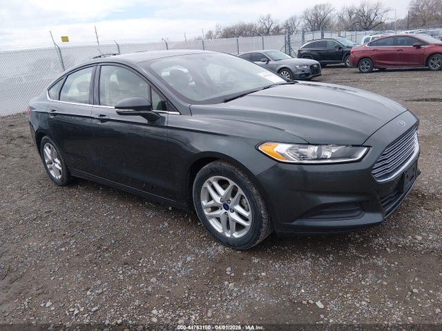 FORD FUSION SE - 1