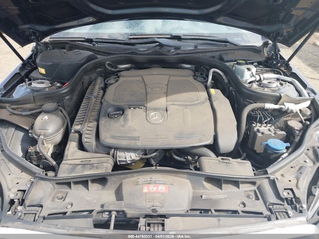 MERCEDES-BENZ E-CLASS - 10