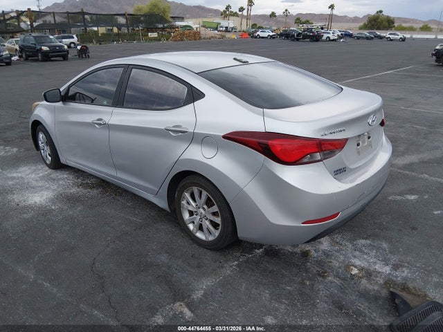 2016 Hyundai ELANTRA SE photo 3