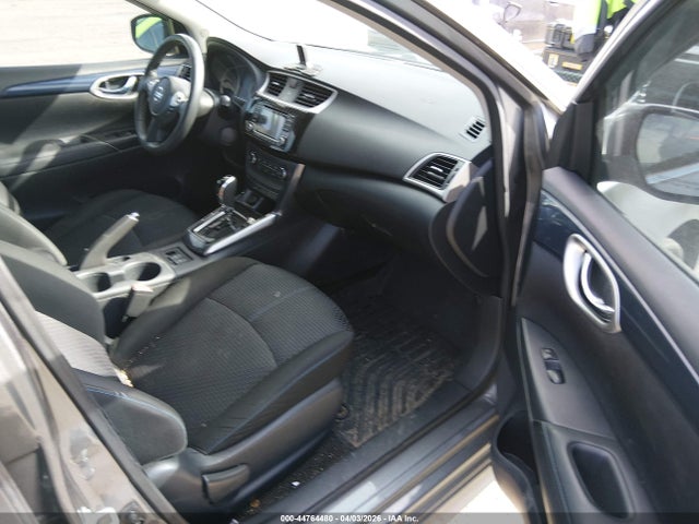 NISSAN SENTRA SR TURBO - 5