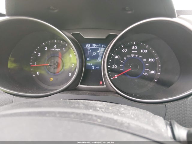 HYUNDAI VELOSTER VALUE EDITION - 7