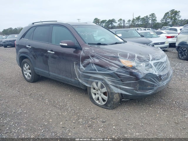 2011 KIA SORENTO LX