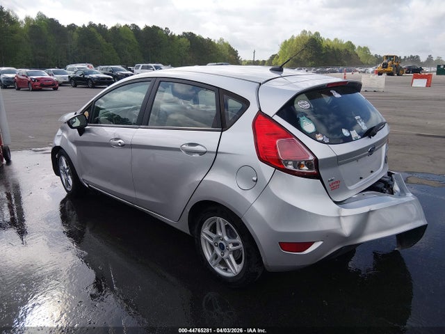 FORD FIESTA SE - 3