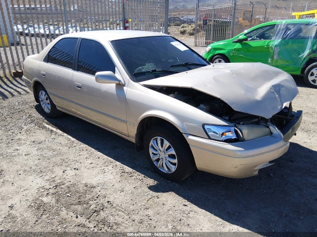 1998 TOYOTA CAMRY LE