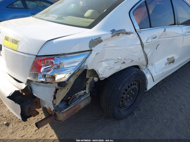 HONDA ACCORD 2.4 LX - 6