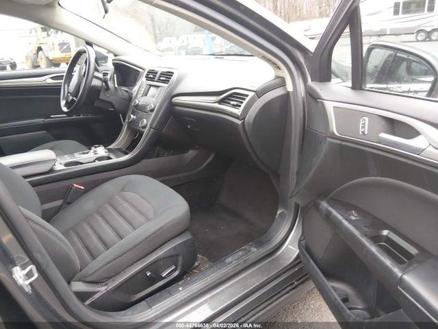 FORD FUSION SE - 5