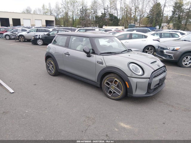 2022 MINI SE HARDTOP COOPER