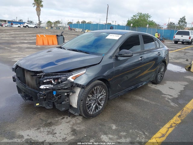 KIA FORTE GT-LINE - 2