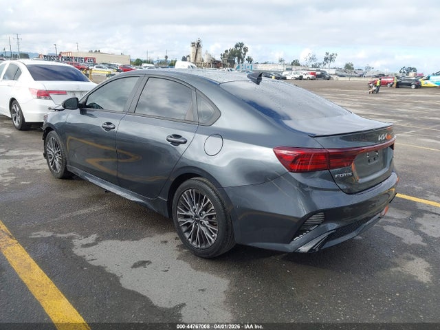 KIA FORTE GT-LINE - 3