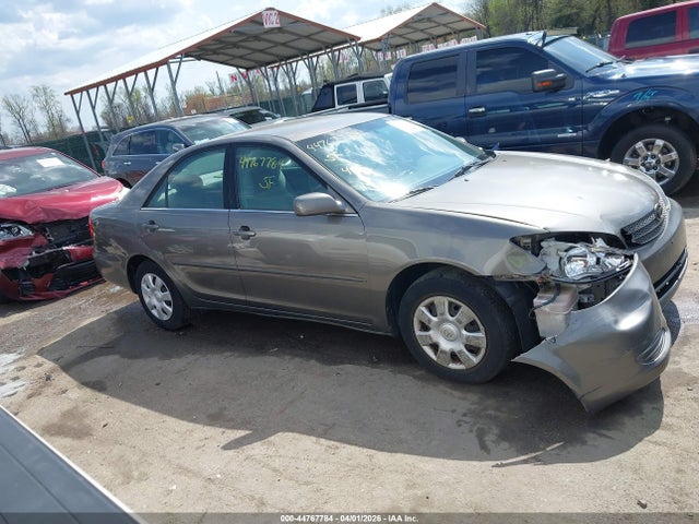 2004 Toyota CAMRY LE 缩略图 13