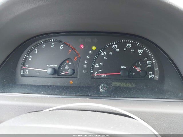 2004 Toyota CAMRY LE 照片 7